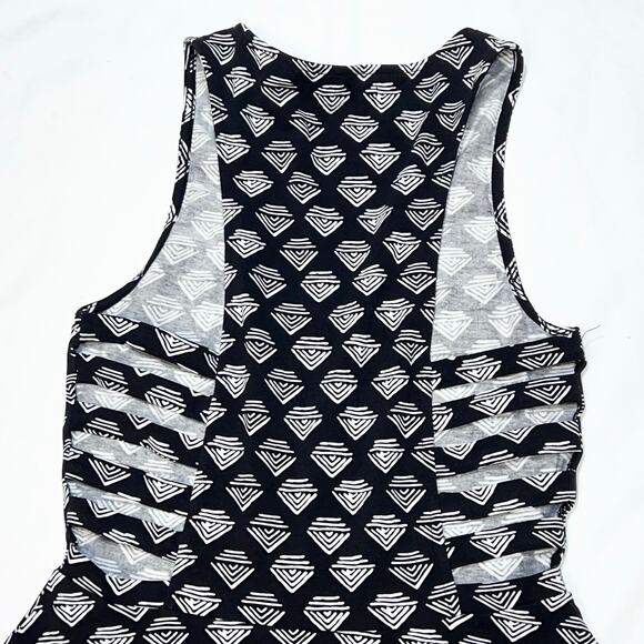 Vans Short Skater Dress Junior Small Side Cut Outs Black White Stretchy Flare - Picture 5 of 7
